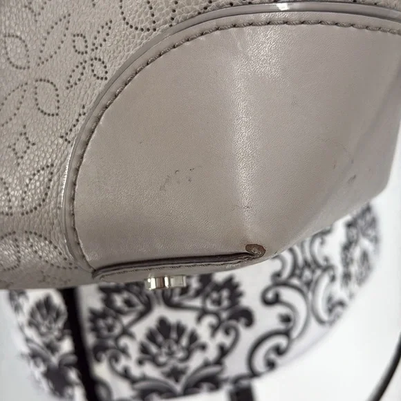 Michael Kors MICHAEL Mercer Gallery Gray Leather Tote - Picture 6 of 13